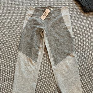NWT - Outdoor Voices Leggings